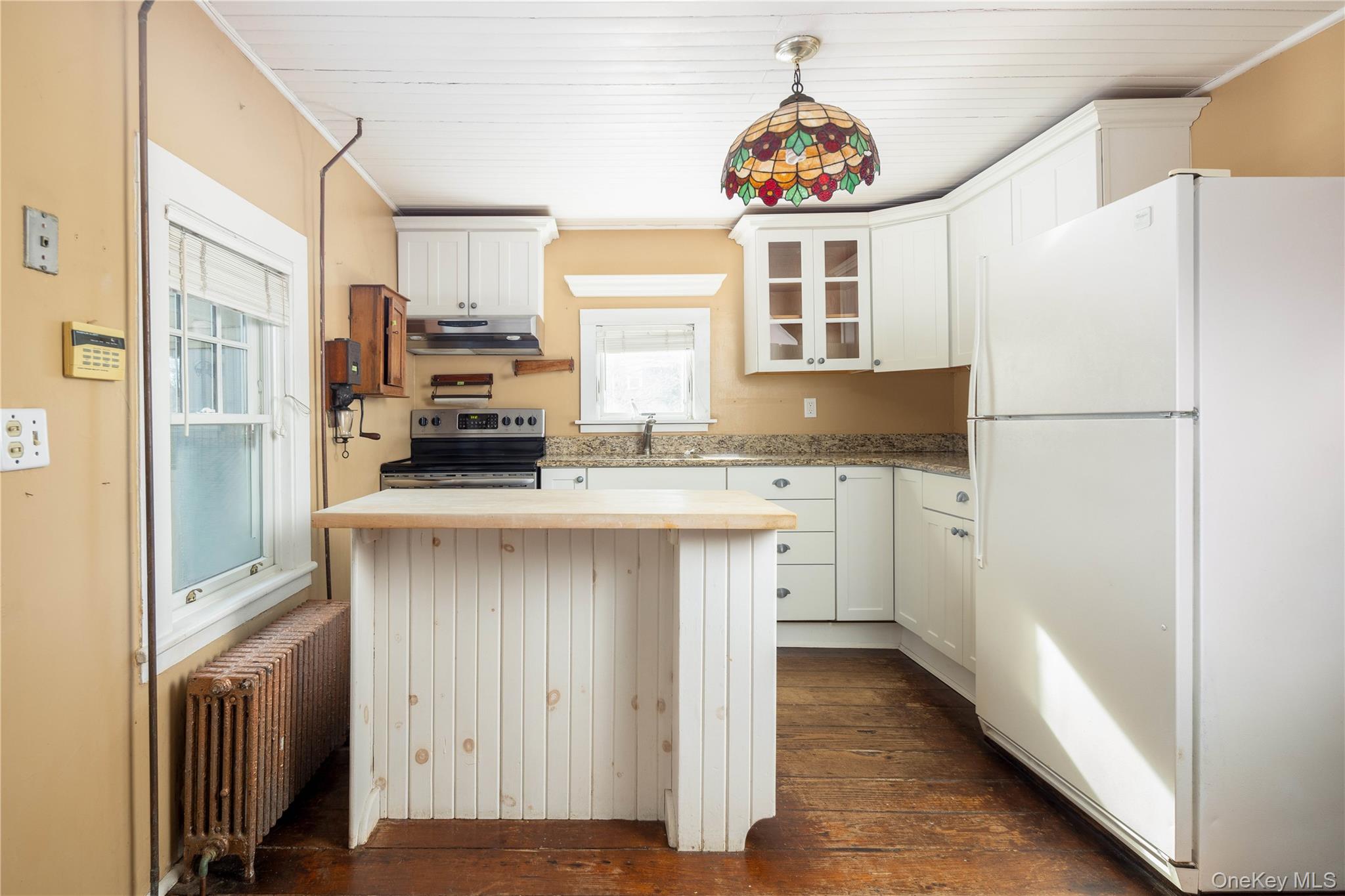 #7 photo, 506 5th Street, Greenport , NY 11944