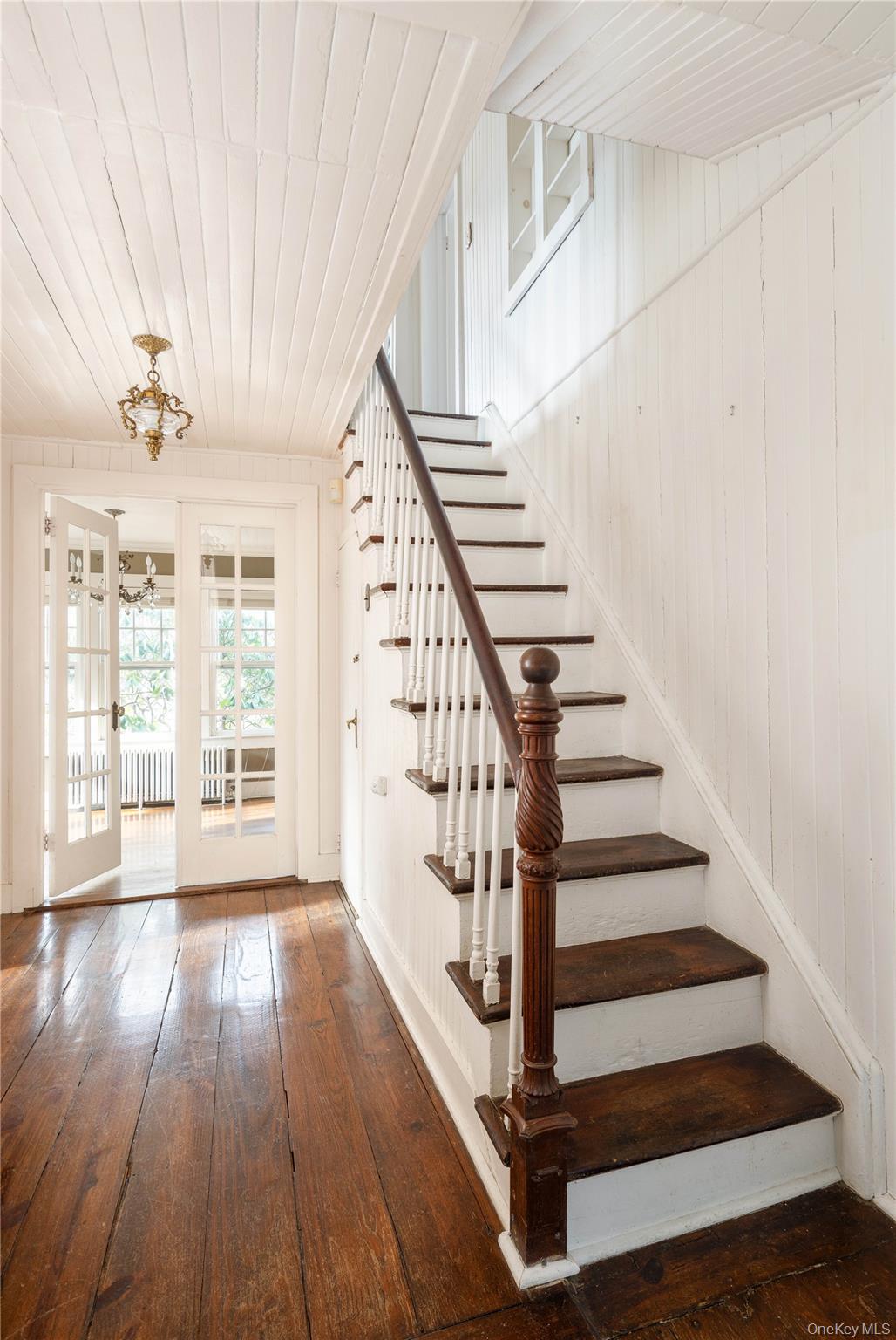 #8 photo, 506 5th Street, Greenport , NY 11944