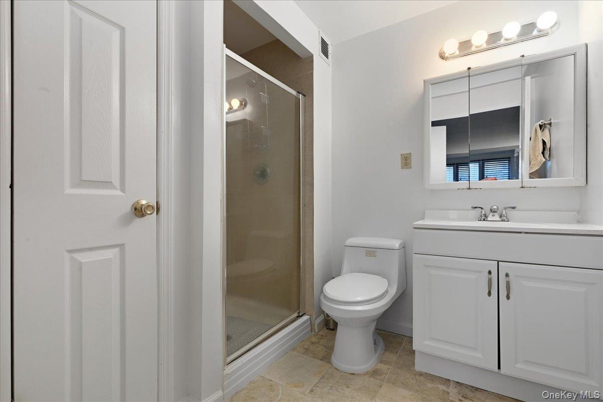 #20 photo, 235 W Park Avenue, Long Beach , NY 11561