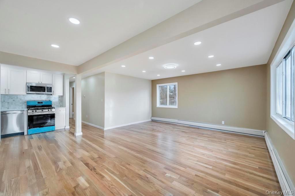 #10 photo, 675 E 103rd Street, Brooklyn , NY 11236