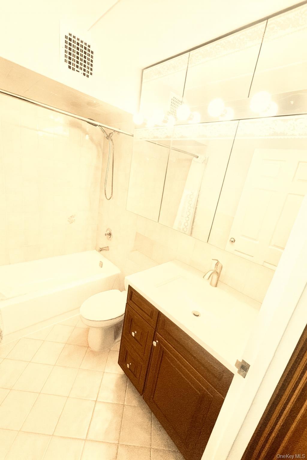 #16 photo, 61-12 69th Street, Middle Village , NY 11379