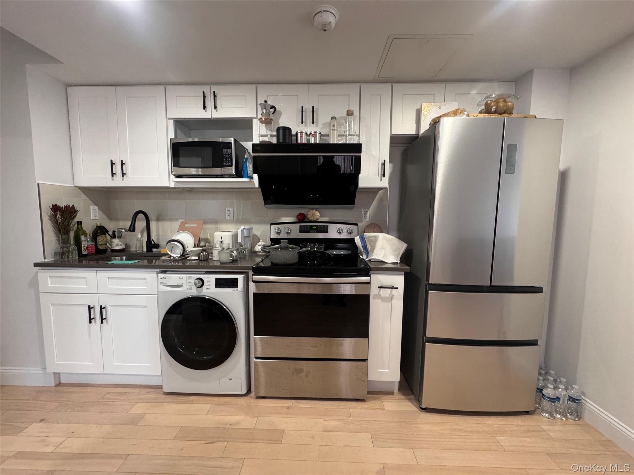 #3 photo, 105-25 65th Rd, Forest Hills , NY 11375