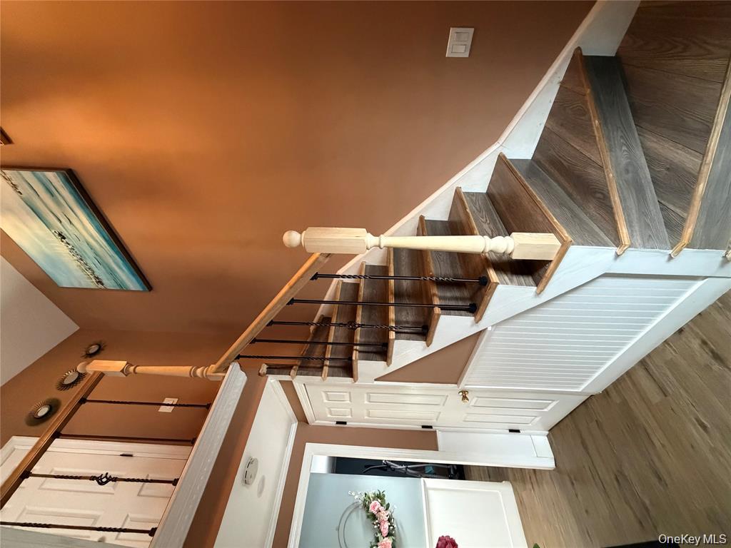 #3 photo, 17 Hampton Road, Shirley , NY 11967