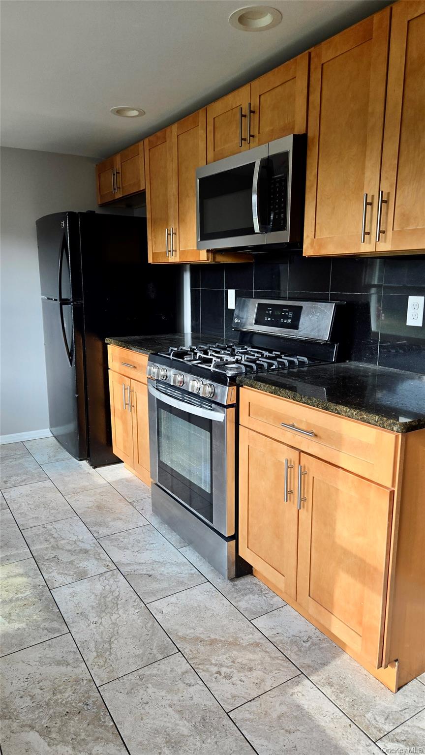 #3 photo, 190 W Pulaski Road, Huntington Station , NY 11746