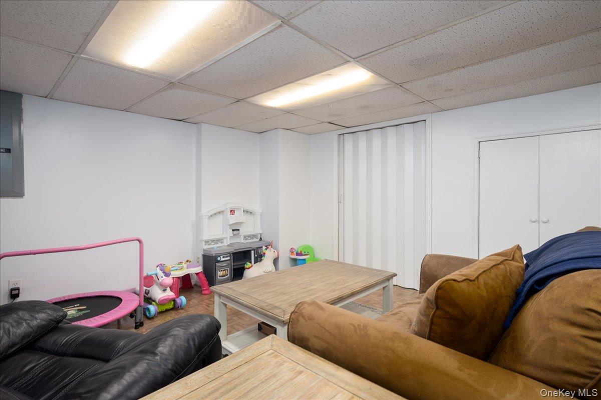 #18 photo, 3195 Nantucket Lane, Oceanside , NY 11572