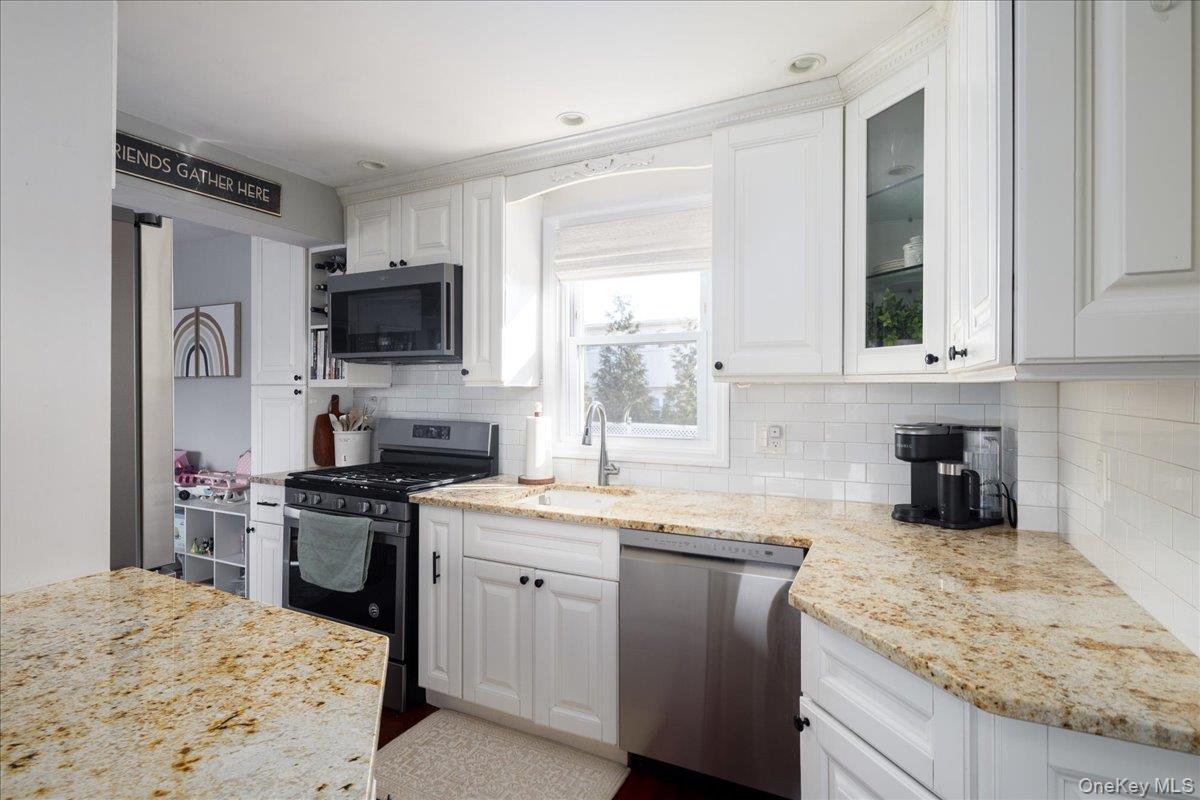 #6 photo, 3195 Nantucket Lane, Oceanside , NY 11572