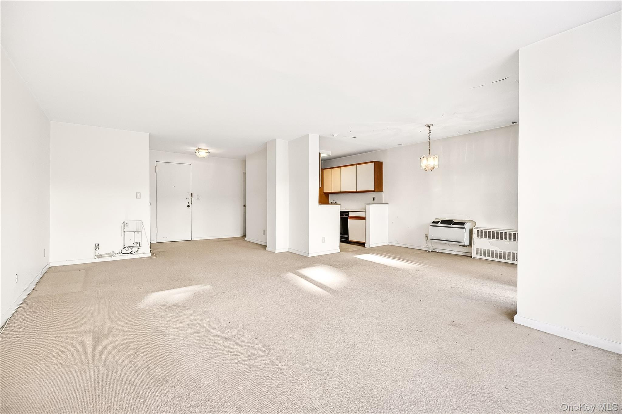 #11 photo, 12 Old Mamaroneck Road, White Plains , NY 10605