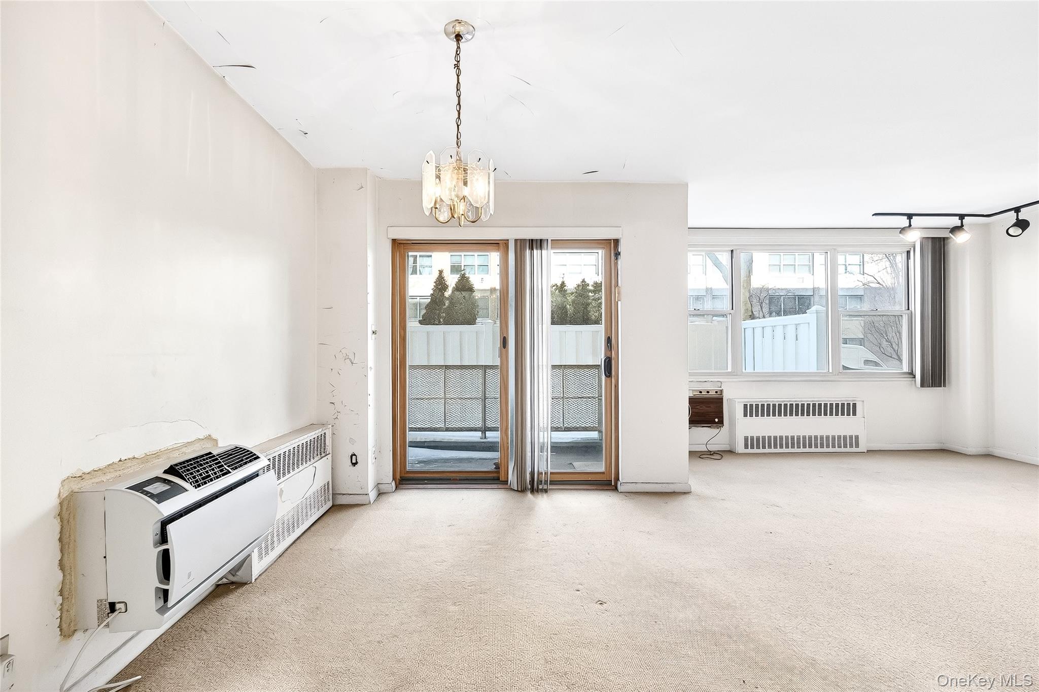 #16 photo, 12 Old Mamaroneck Road, White Plains , NY 10605