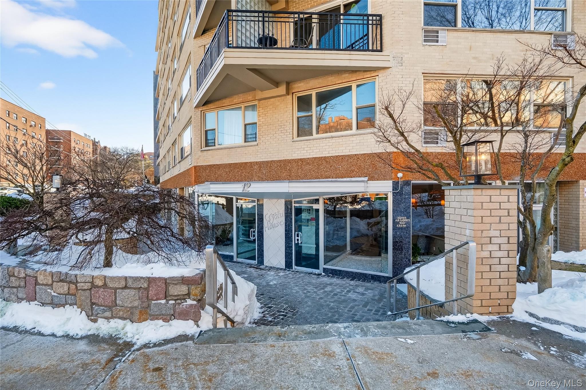 #3 photo, 12 Old Mamaroneck Road, White Plains , NY 10605