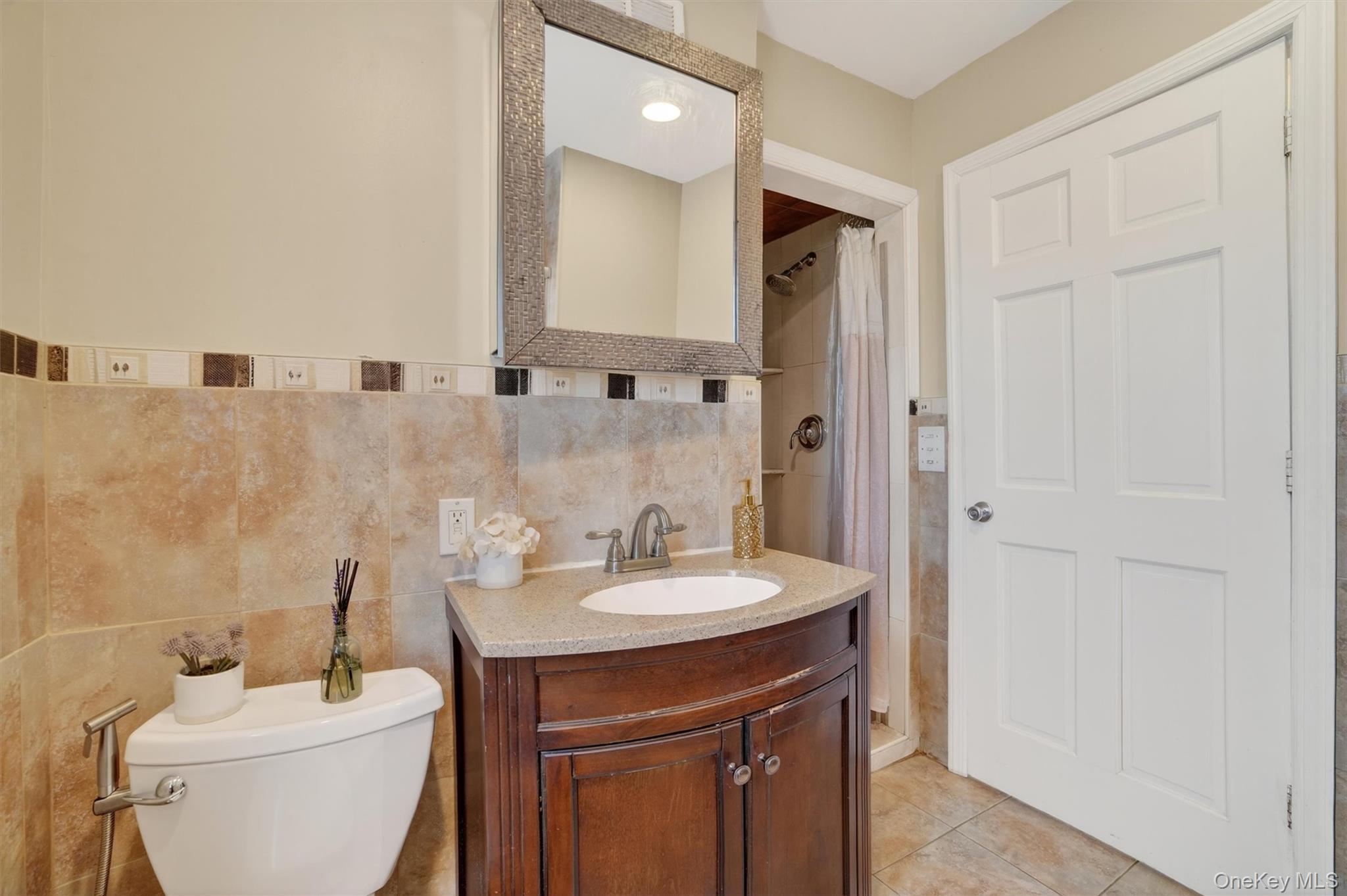 #10 photo, 135 Midland Terrace, Yonkers , NY 10704