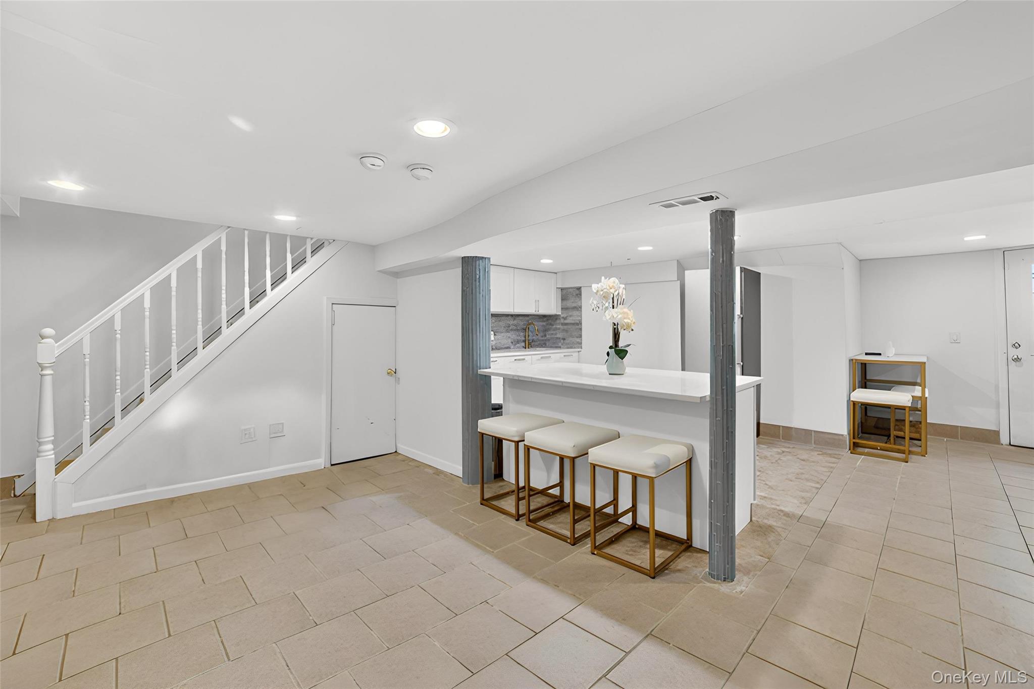 #16 photo, 135 Midland Terrace, Yonkers , NY 10704