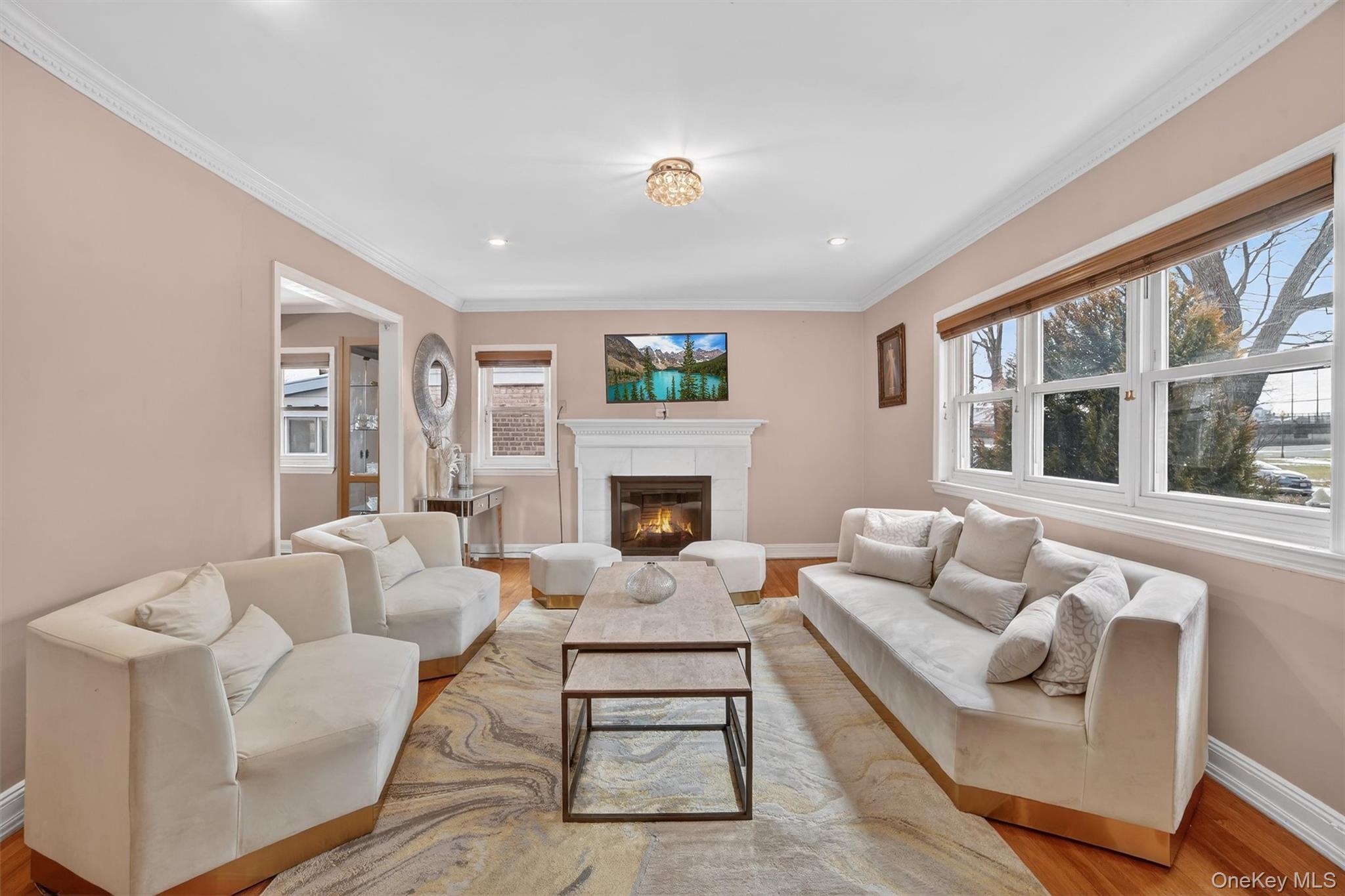 #2 photo, 135 Midland Terrace, Yonkers , NY 10704