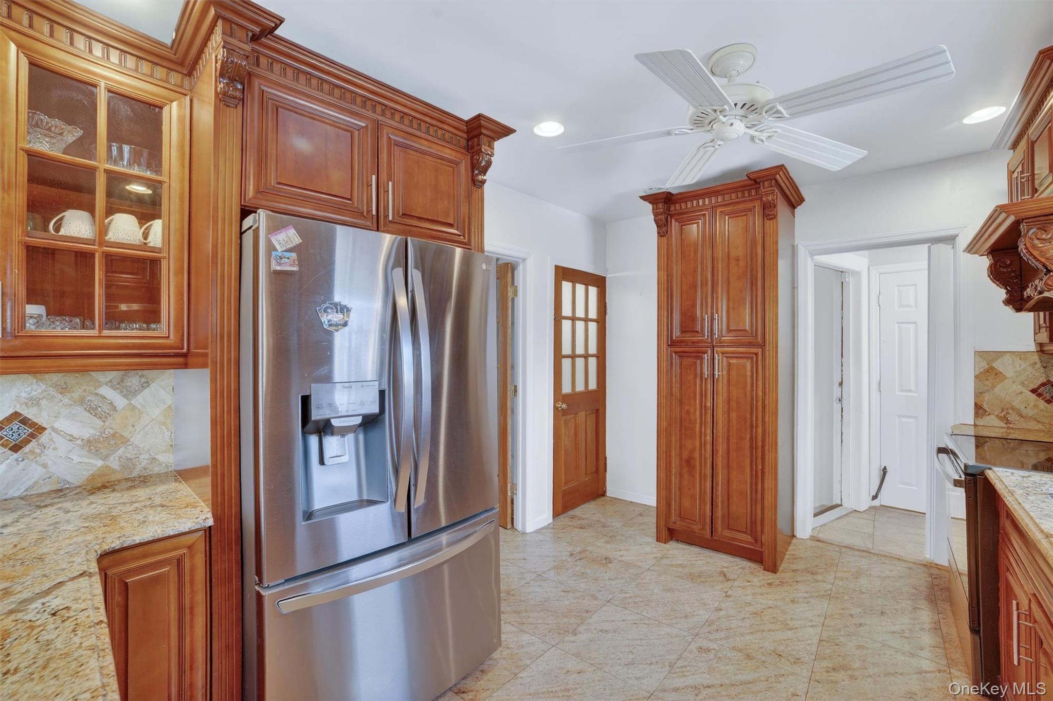 #6 photo, 135 Midland Terrace, Yonkers , NY 10704