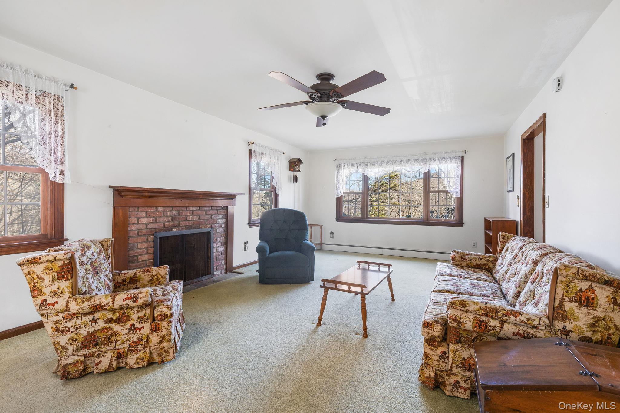 #11 photo, 46 Nursery Road, Tuxedo Park , NY 10987