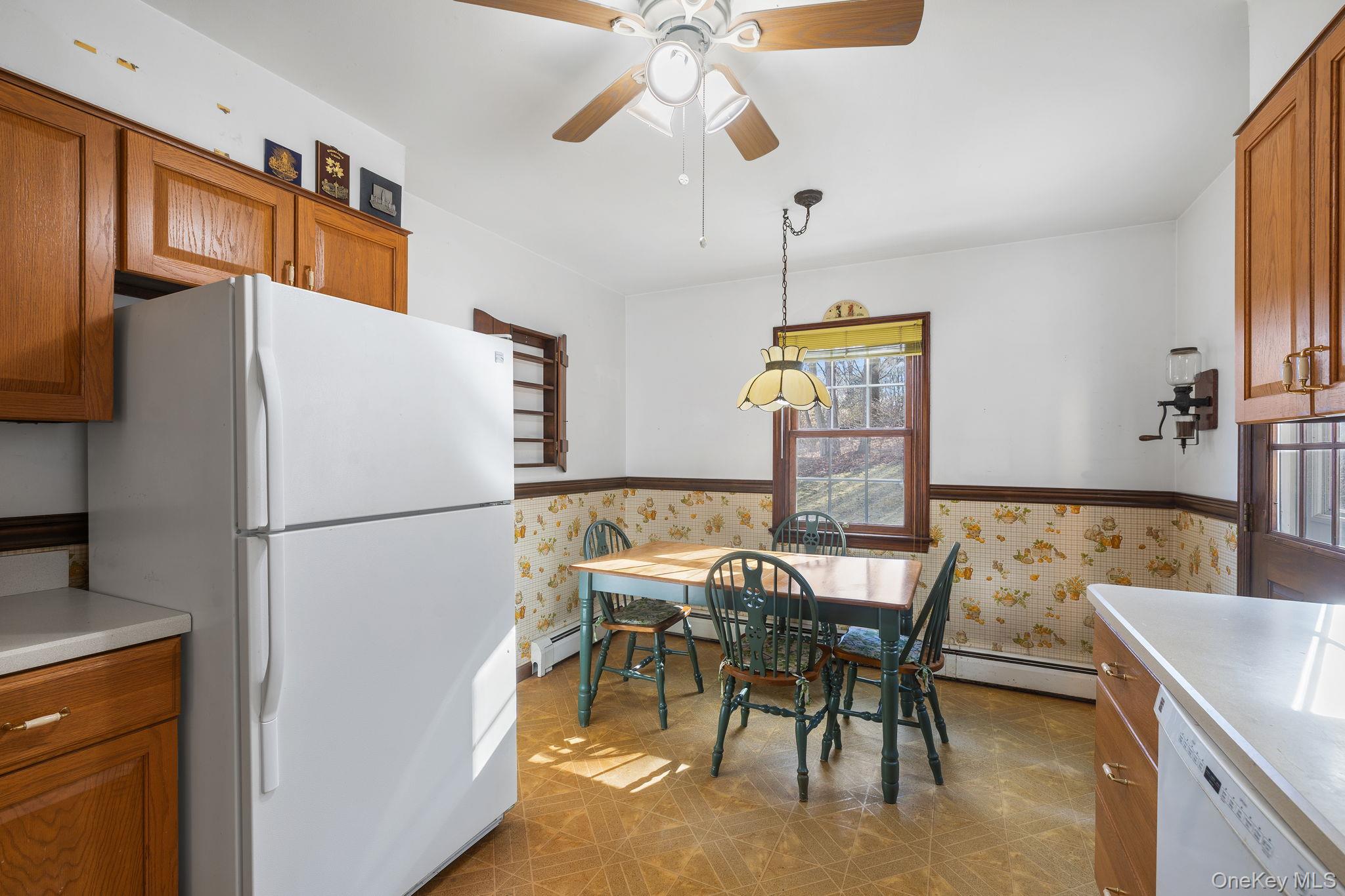 #8 photo, 46 Nursery Road, Tuxedo Park , NY 10987