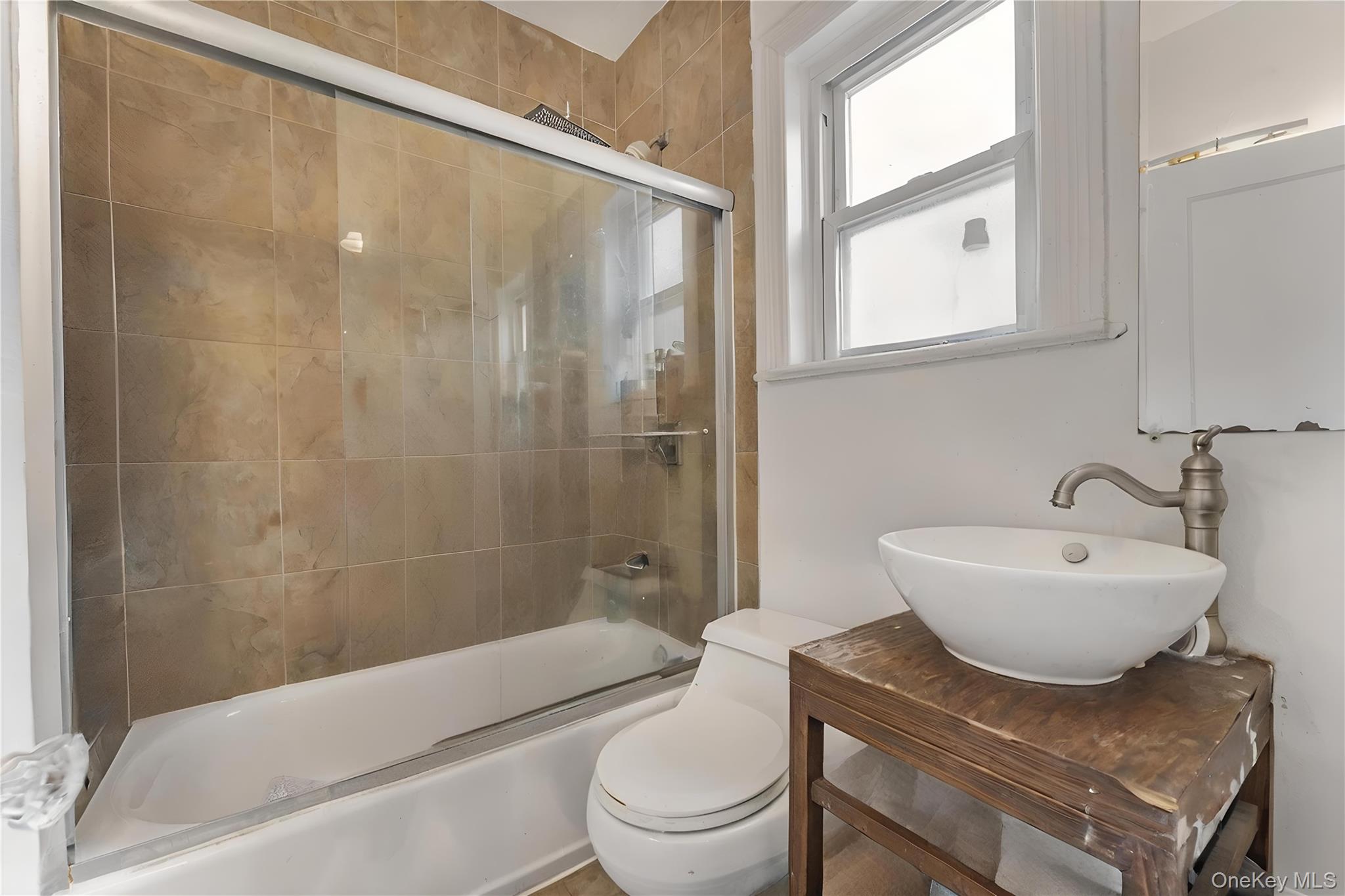 #15 photo, 4425 Edson Avenue, برونكس Bronx , NY 10466