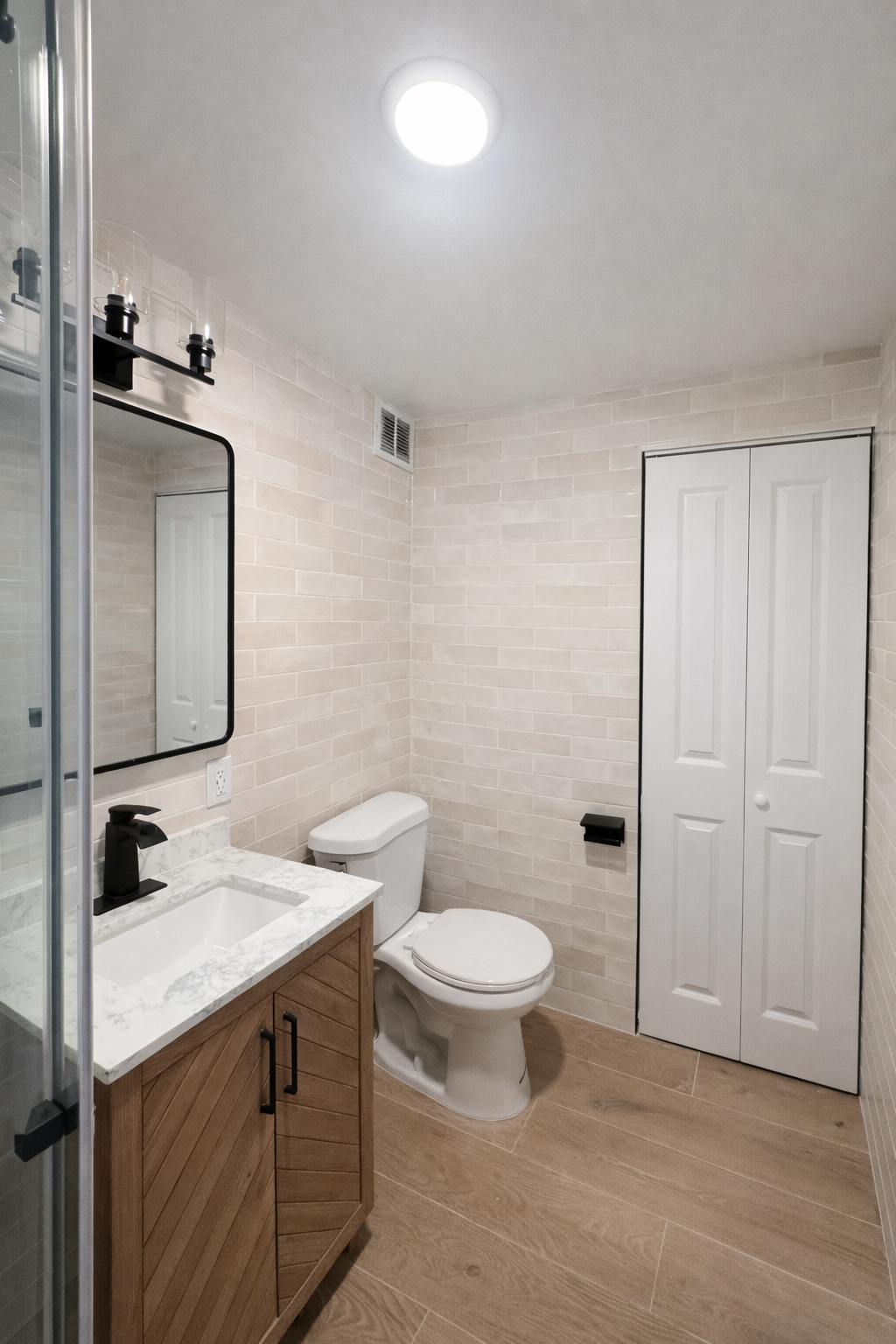 #13 photo, 3 Fordham Hill Oval, University Heights , NY 10468