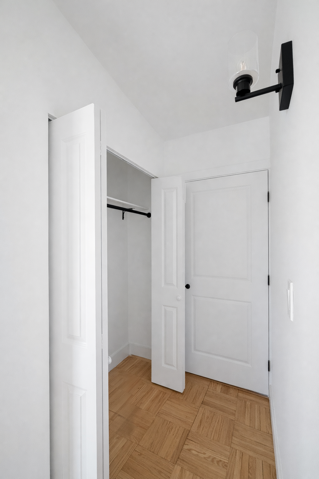 #17 photo, 3 Fordham Hill Oval, University Heights , NY 10468