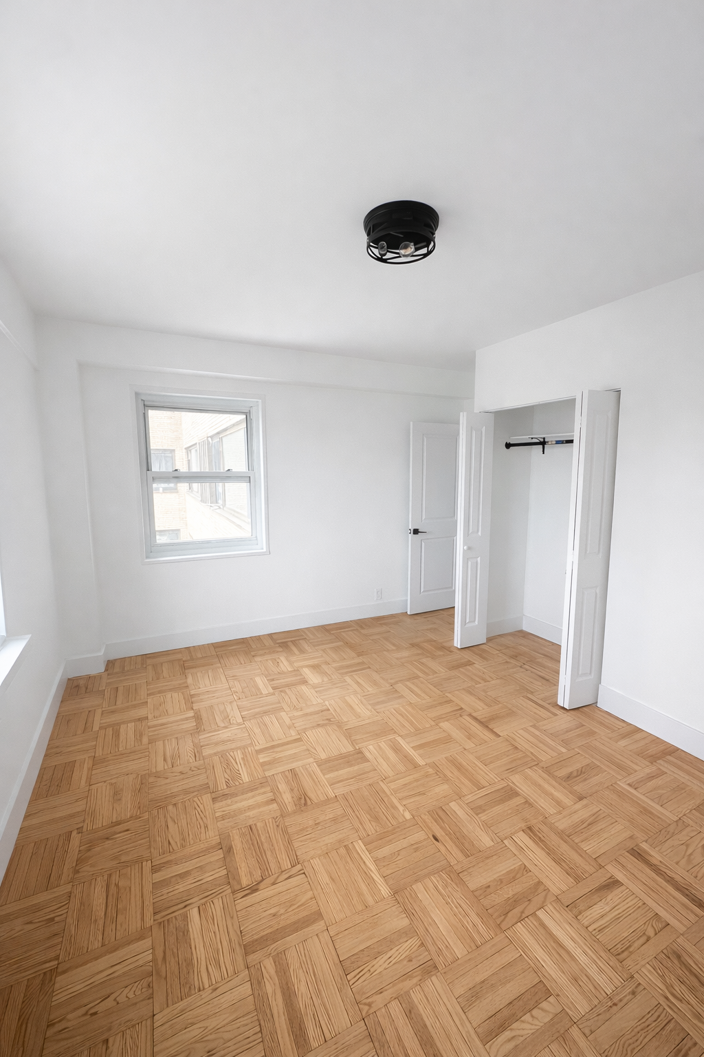 #18 photo, 3 Fordham Hill Oval, University Heights , NY 10468