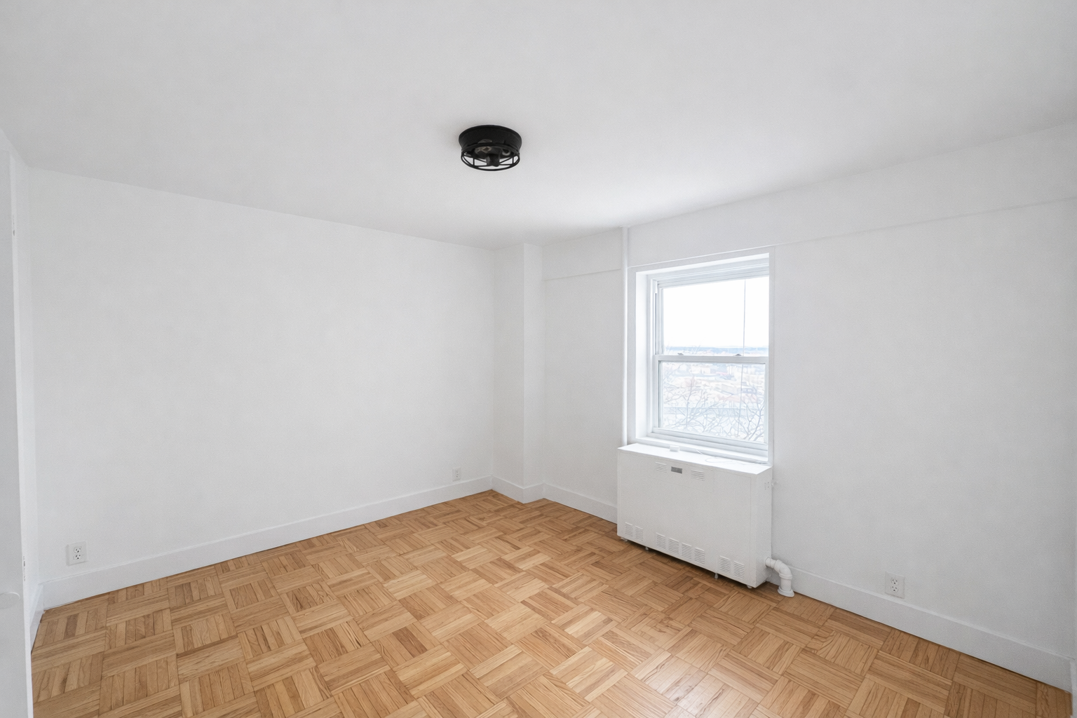 #19 photo, 3 Fordham Hill Oval, University Heights , NY 10468