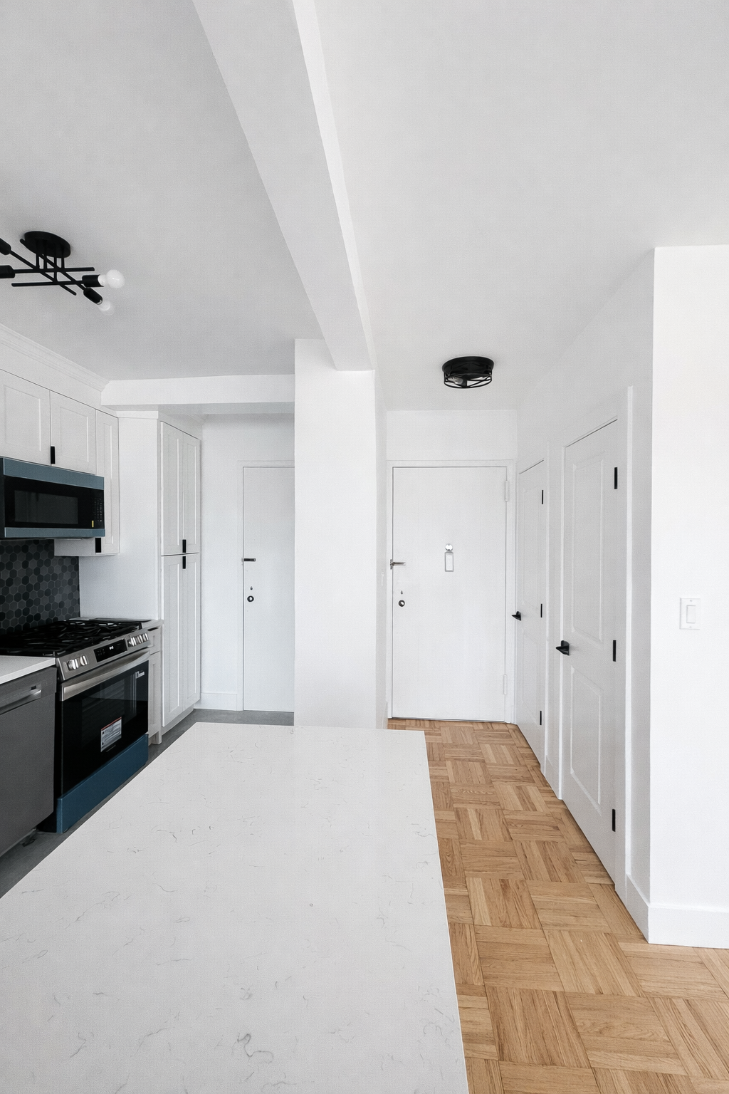 #6 photo, 3 Fordham Hill Oval, University Heights , NY 10468