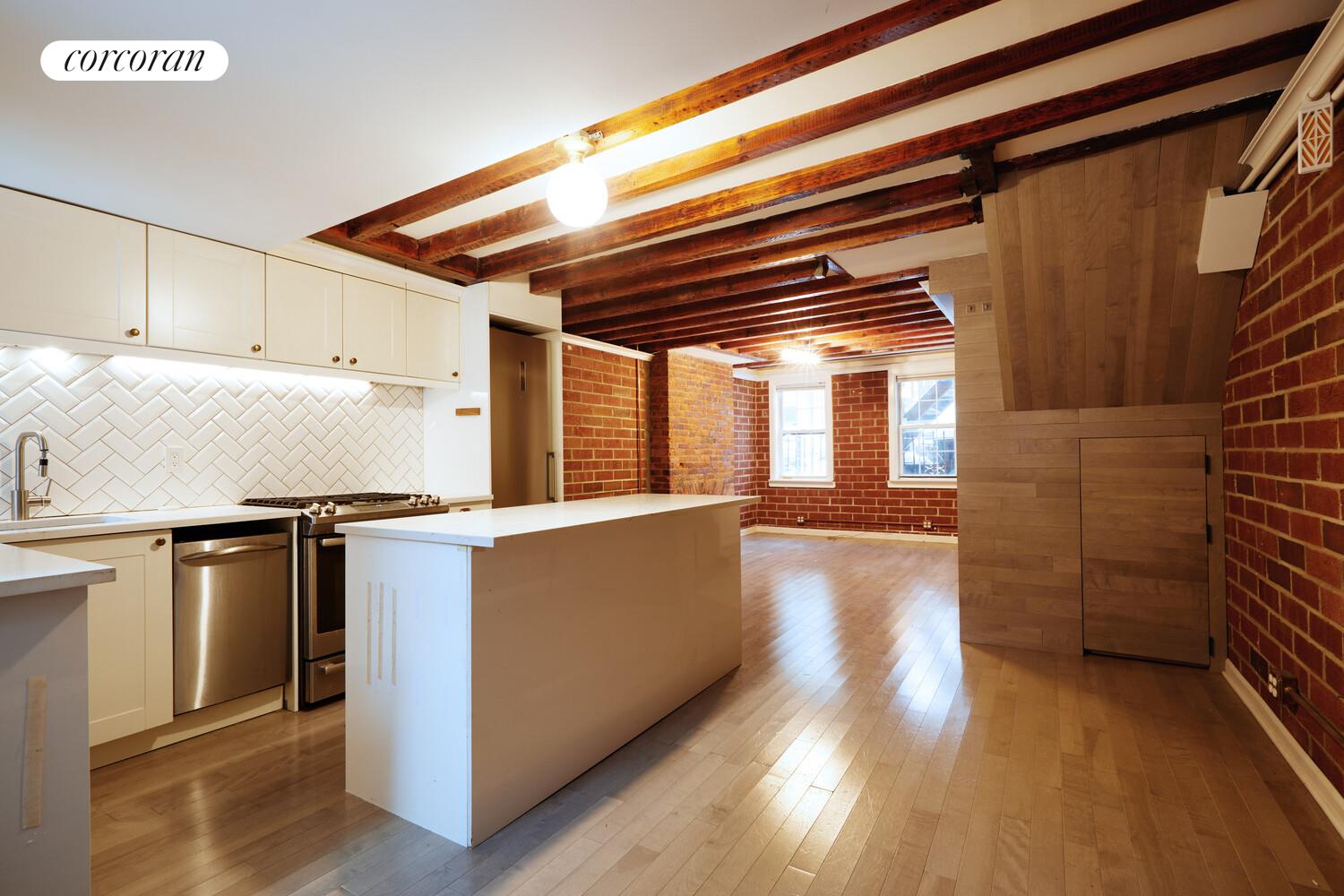 #2 photo, Brooklyn, Greenpoint , NY 11222