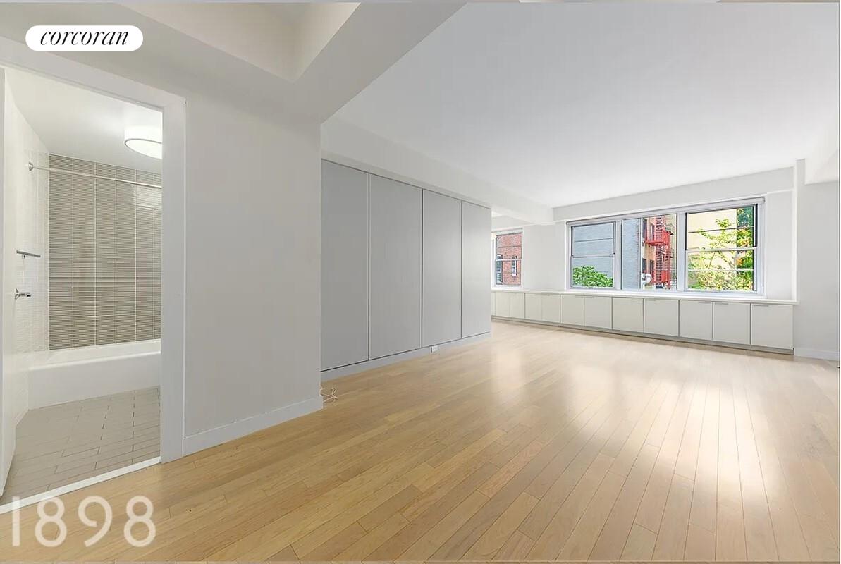 #1 photo, New York City, Yorkville , NY 10028