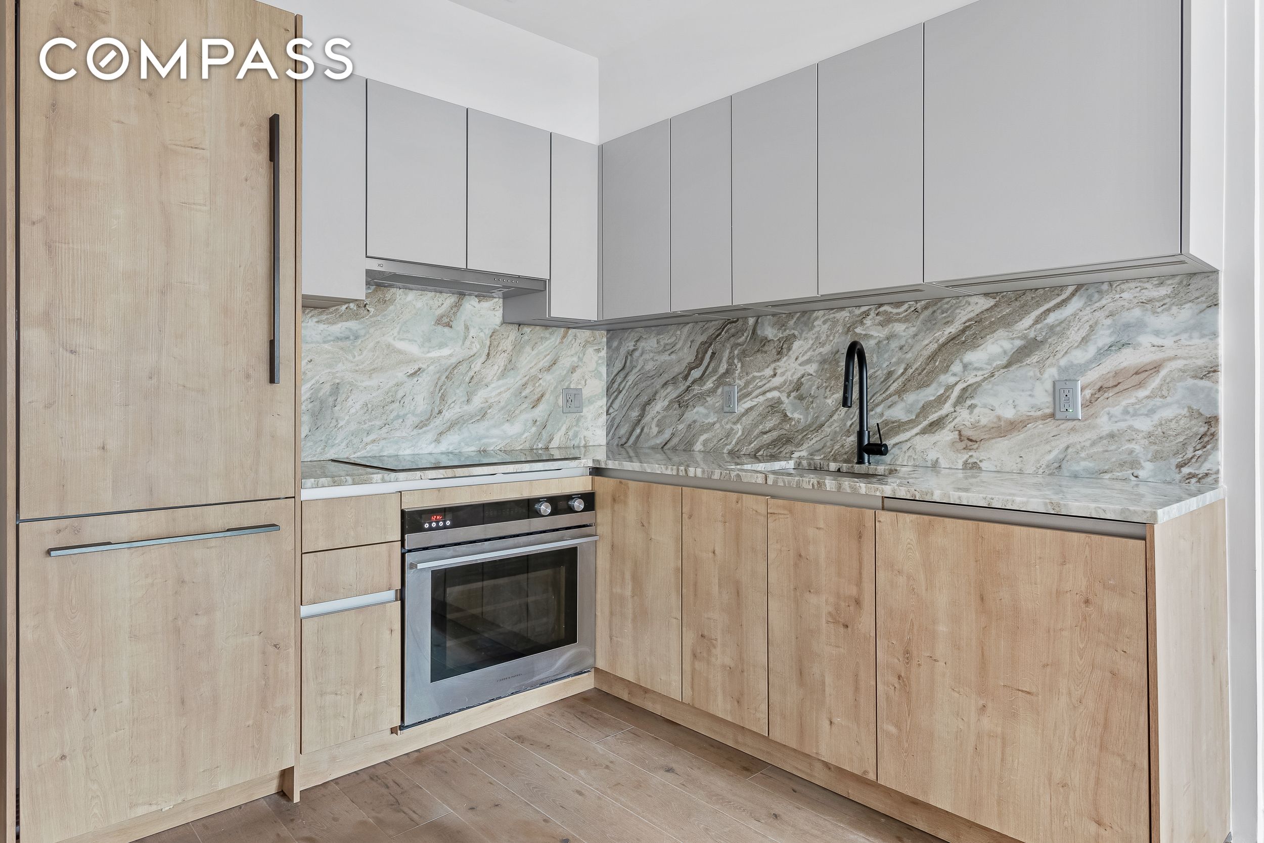 #5 photo, 44 Box Street, Greenpoint , NY 11222