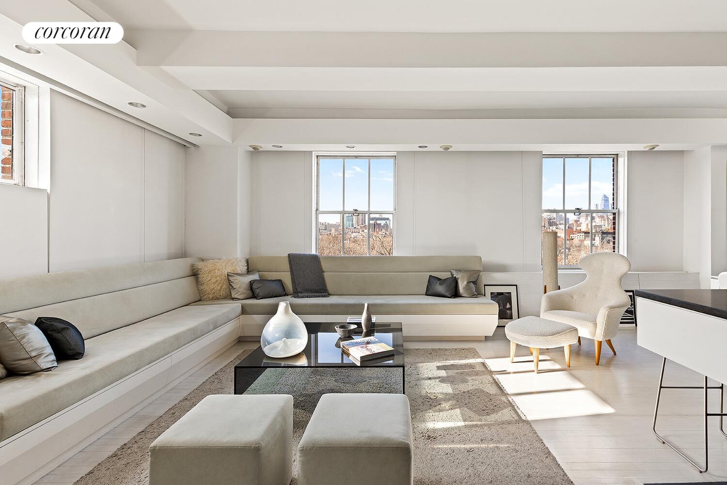 #4 photo, 143 Ave B, East Village , NY 10009