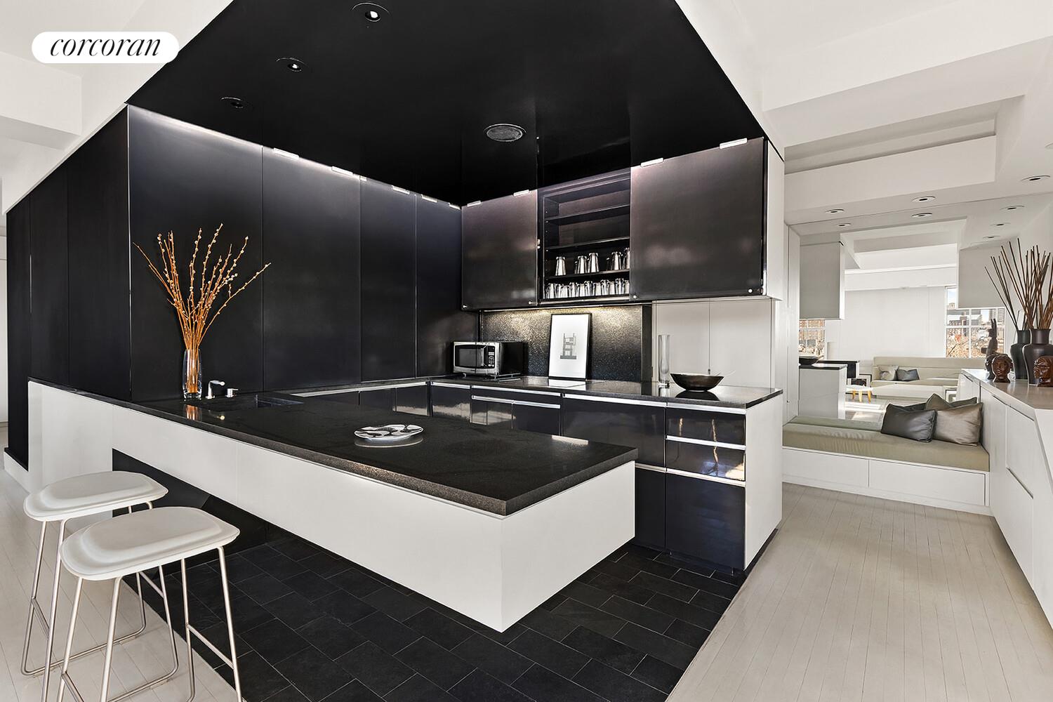 #5 photo, 143 Ave B, East Village , NY 10009