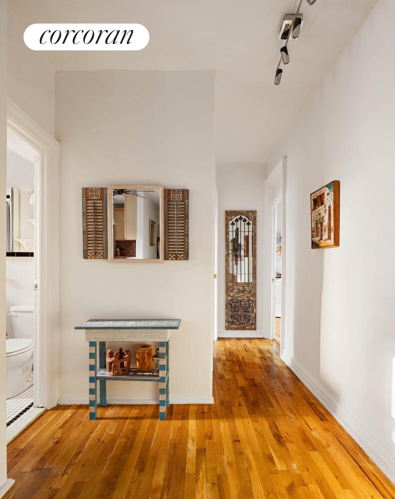 #5 photo, 315 E 77TH Street, मैनहटन Lenox Hill , NY 10075