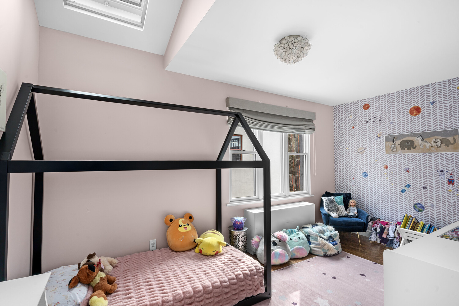 #7 photo, 129B DEGRAW Street, הברונקס Carroll Gardens , NY 11231