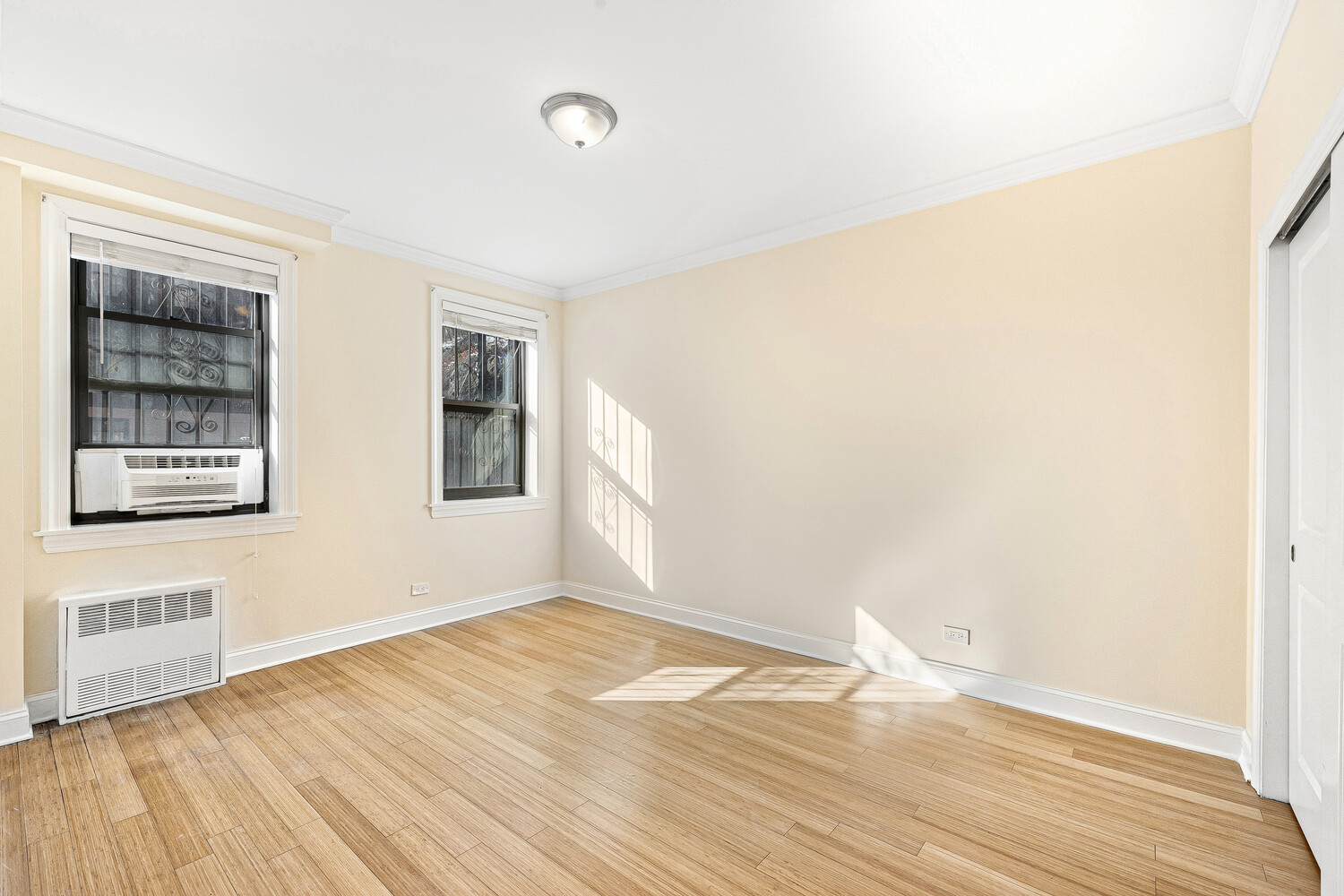 #13 photo, 273 BENNETT Avenue, Манхэттен ‖ Hudson Heights , NY 10040