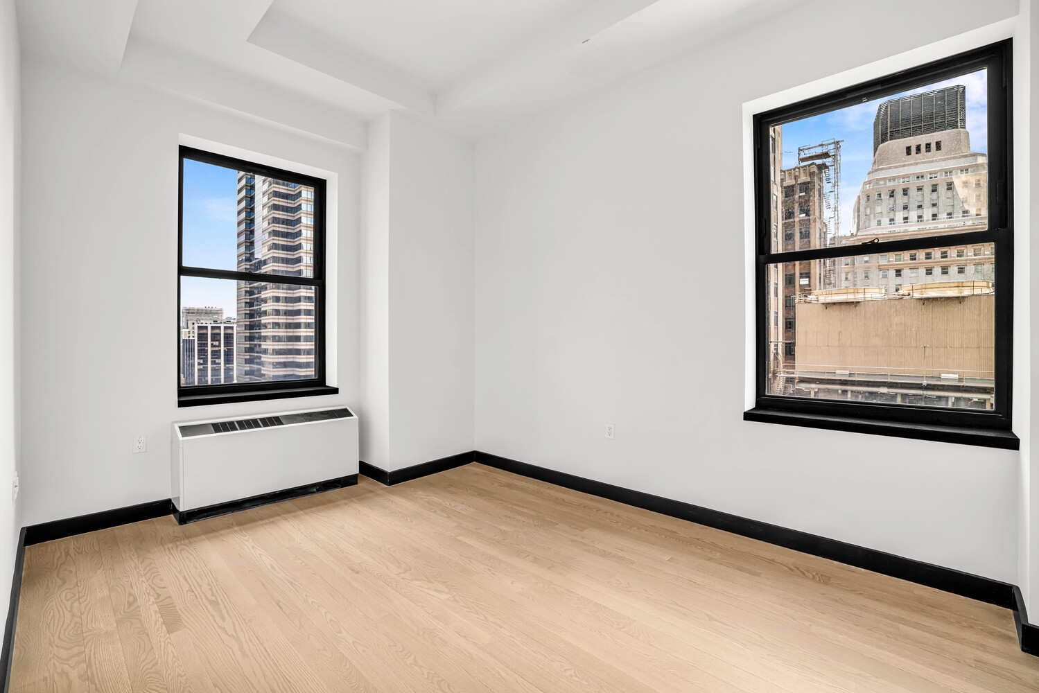 #7 photo, 20 PINE Street, Financial District , NY 10005