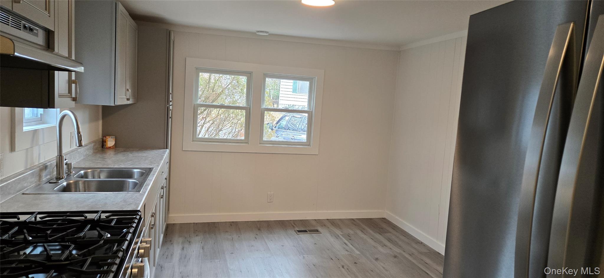 #13 photo, 525 Riverleigh Ave Unit 116, सफ़ोक काउंटी Riverhead , NY 11901