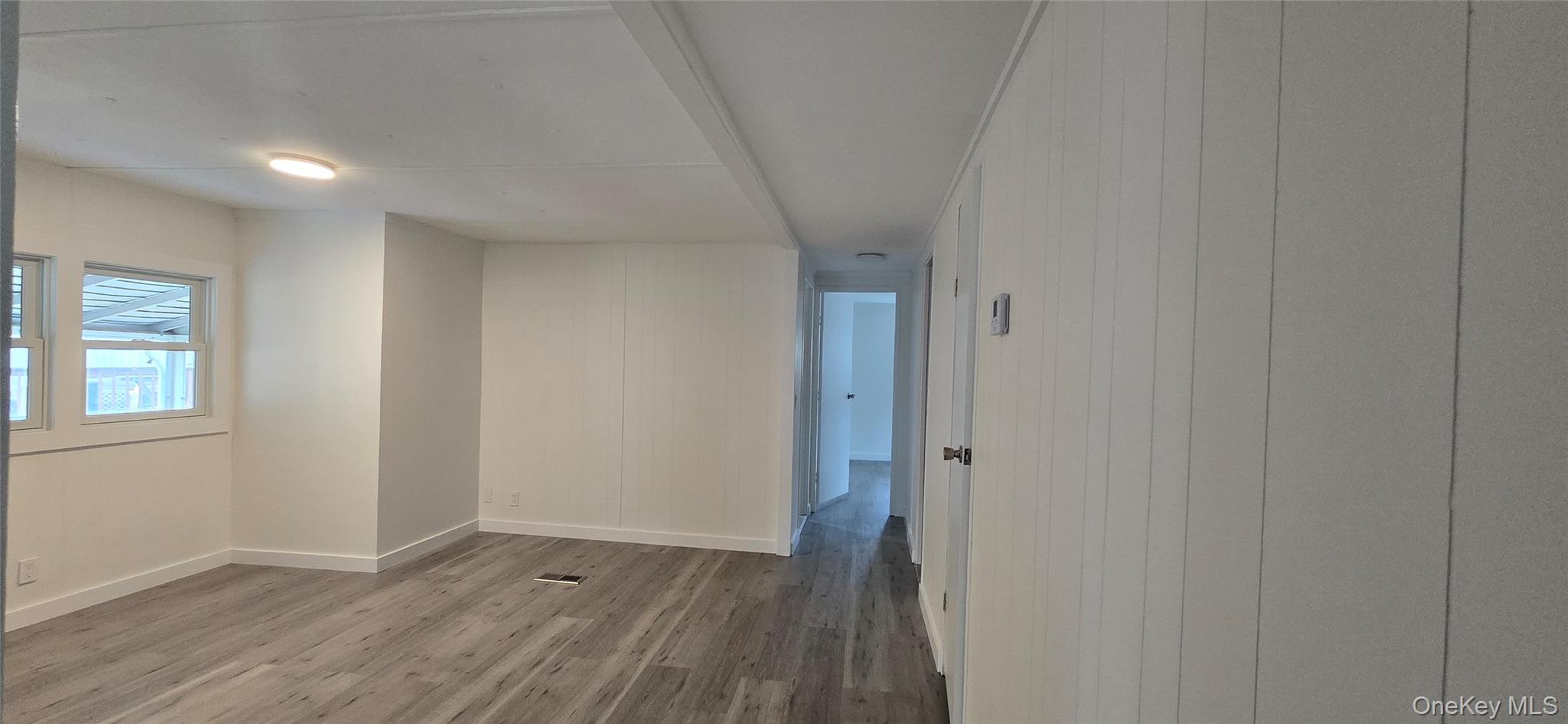 #16 photo, 525 Riverleigh Ave Unit 116, सफ़ोक काउंटी Riverhead , NY 11901