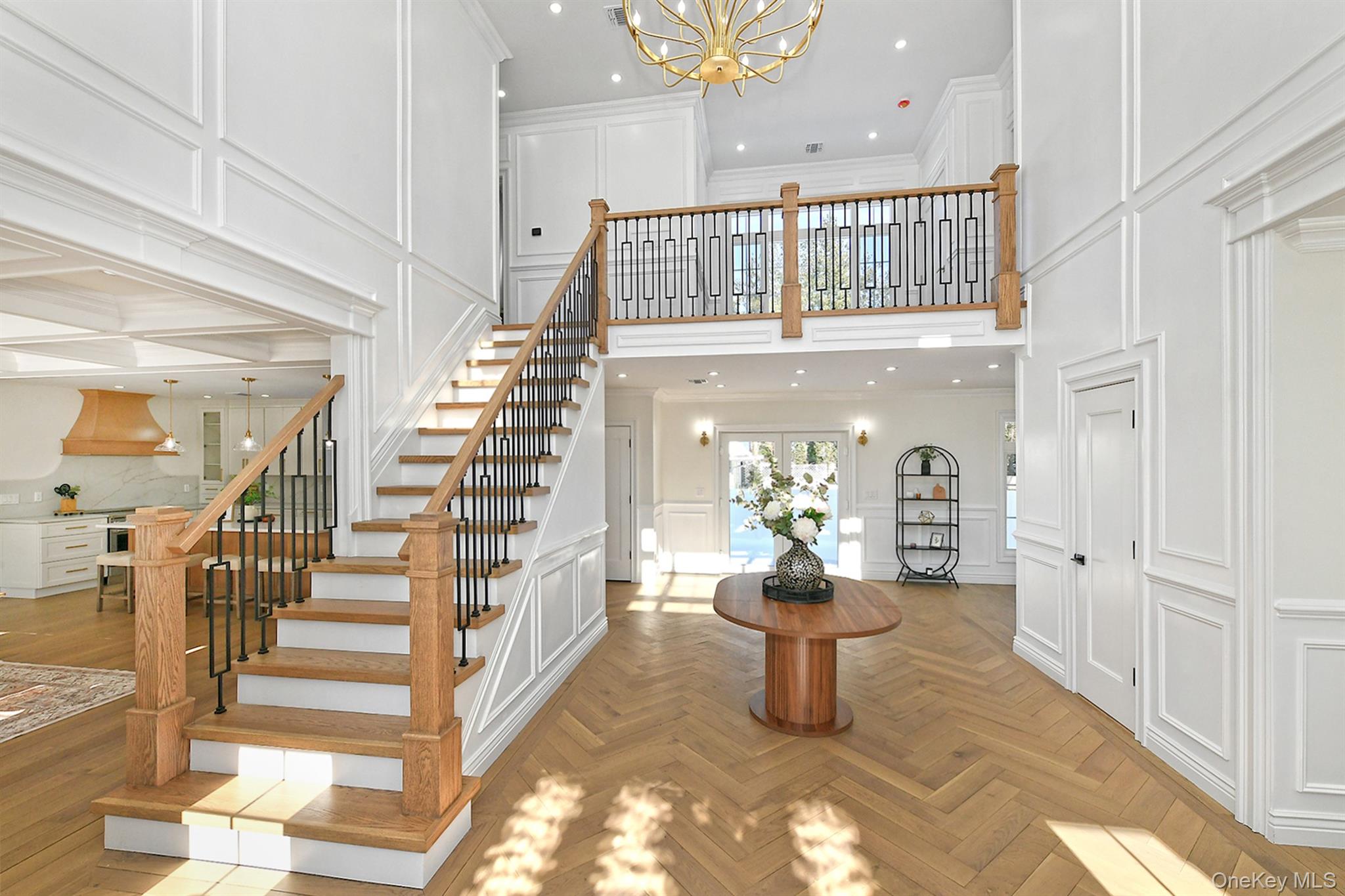 #8 photo, 11 Edcris Lane, Huntington , NY 11743