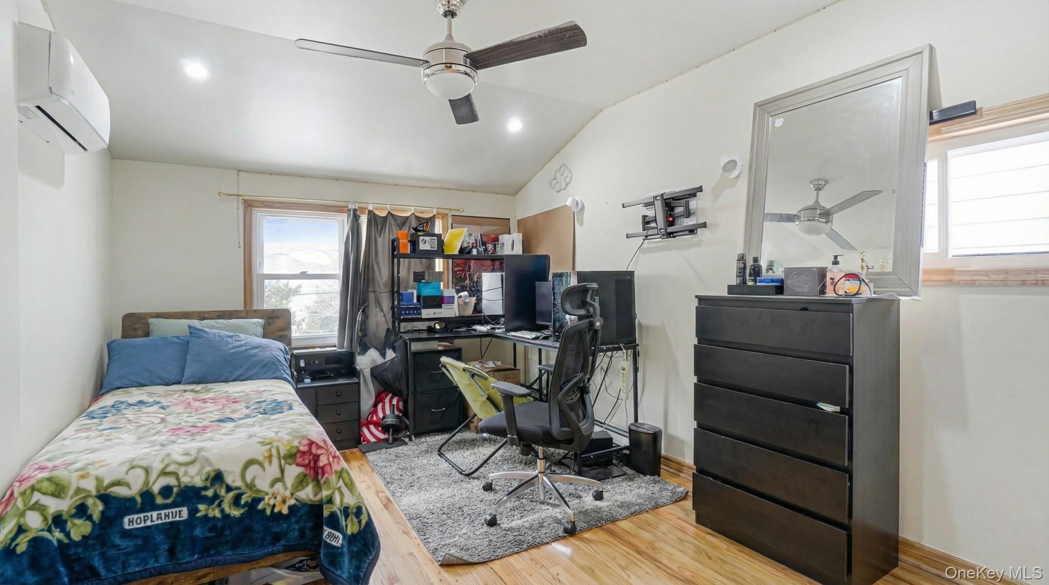 #13 photo, 34 Diamond Street, Elmont , NY 11003