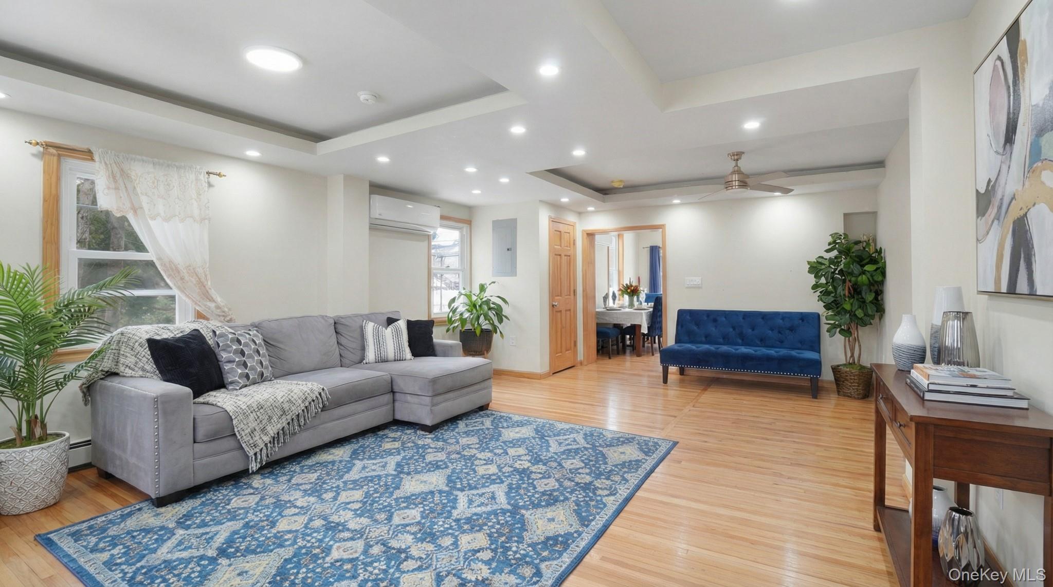 #4 photo, 34 Diamond Street, Elmont , NY 11003