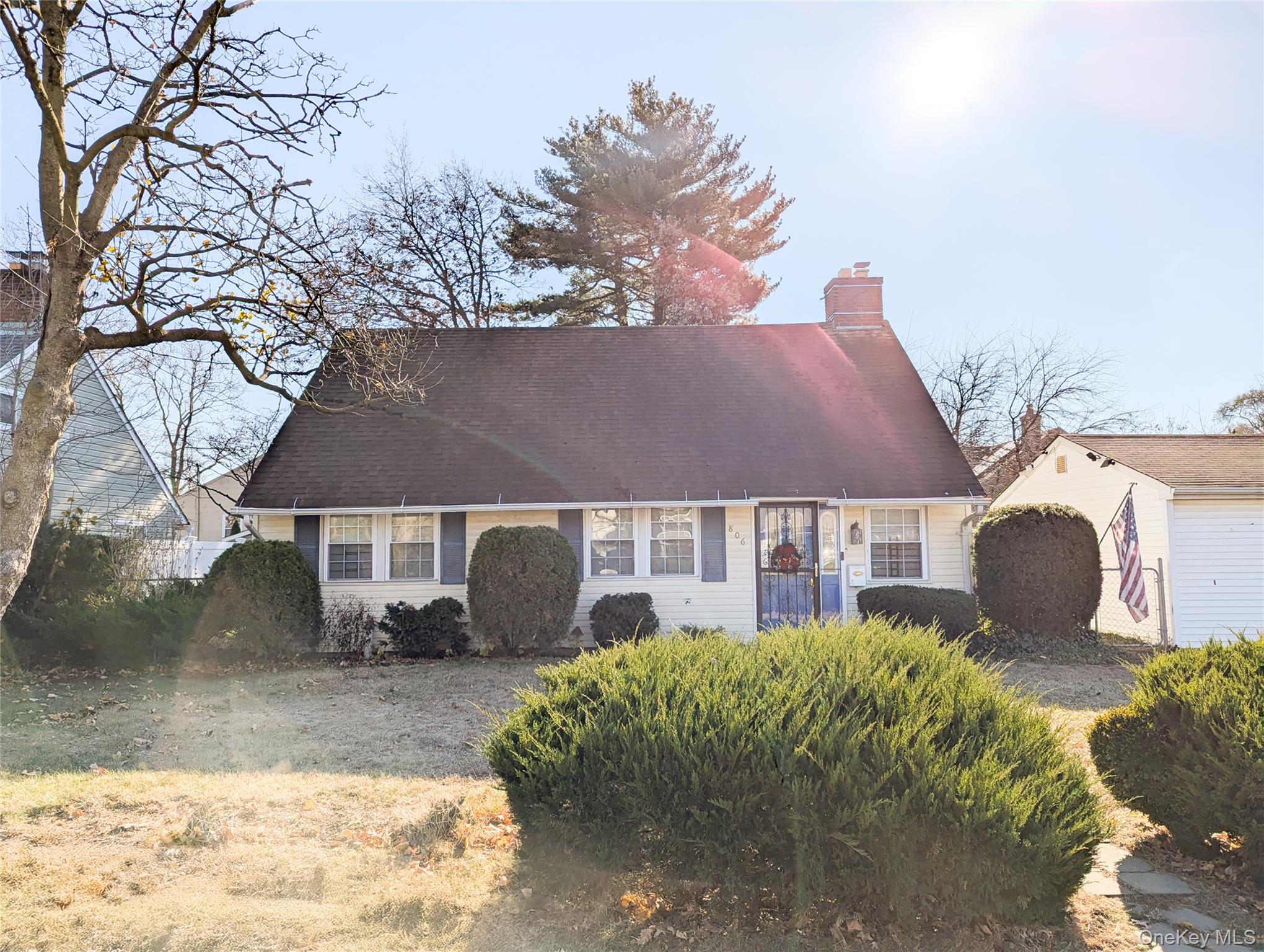 #1 photo, 806 Oliver Avenue, Westbury , NY 11590