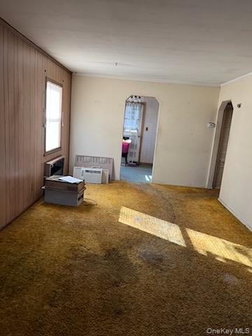 #4 photo, 7950 262nd Street, Glen Oaks , NY 11004