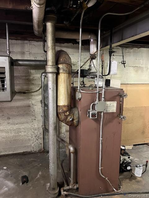 #8 photo, 7950 262nd Street, Glen Oaks , NY 11004