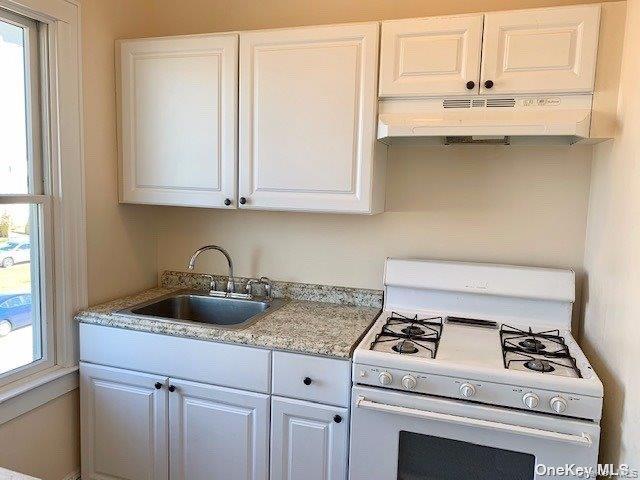 #4 photo, 216 W Hudson Street, Long Beach , NY 11561