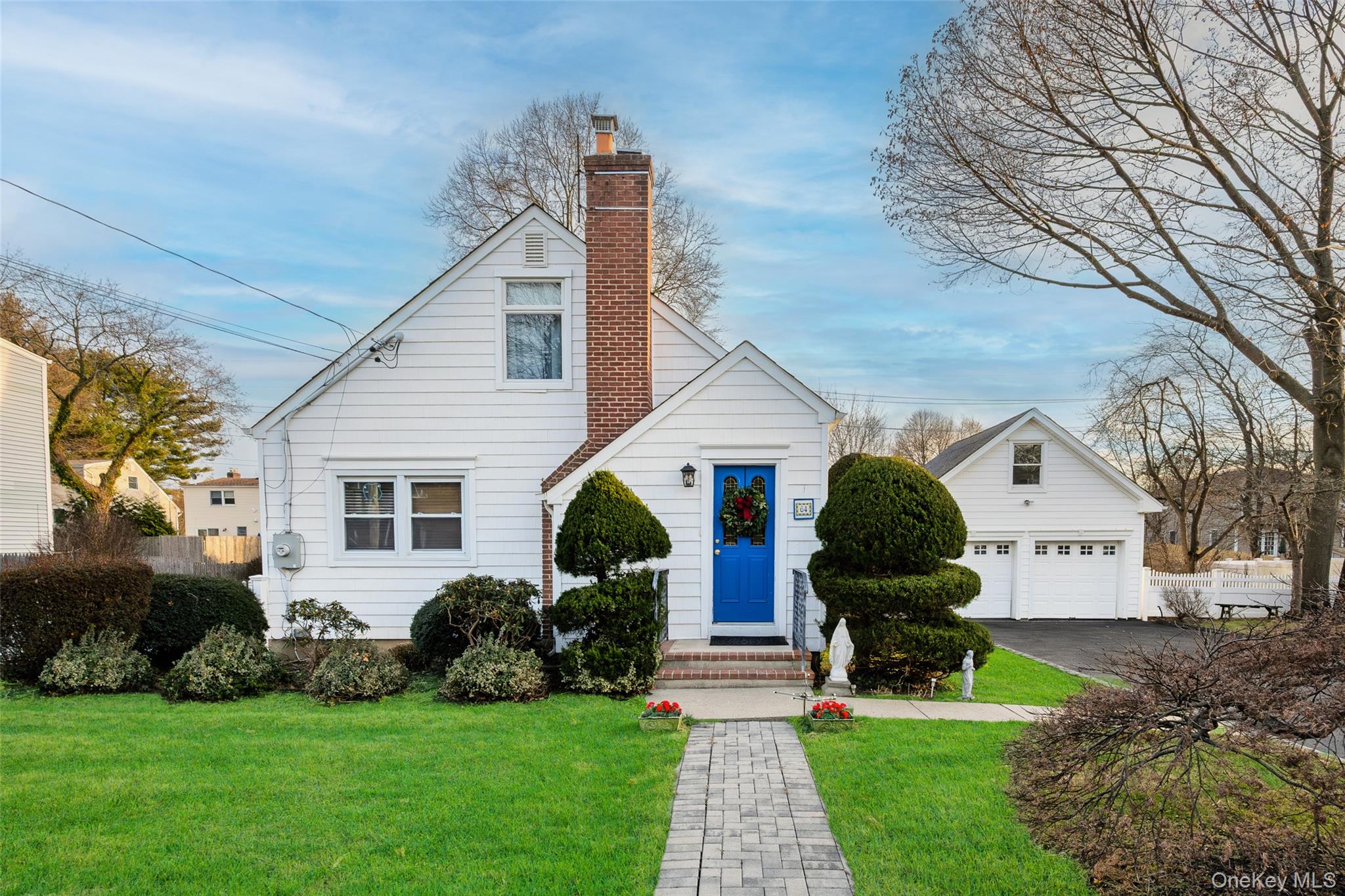 #1 photo, 64 Smith Street, Greenlawn , NY 11740