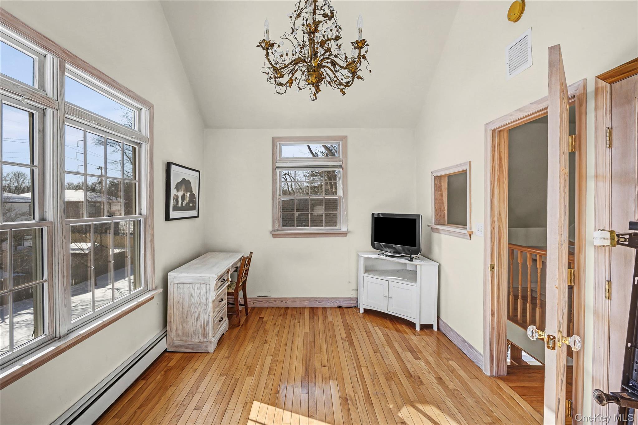 #18 photo, 64 Smith Street, Greenlawn , NY 11740