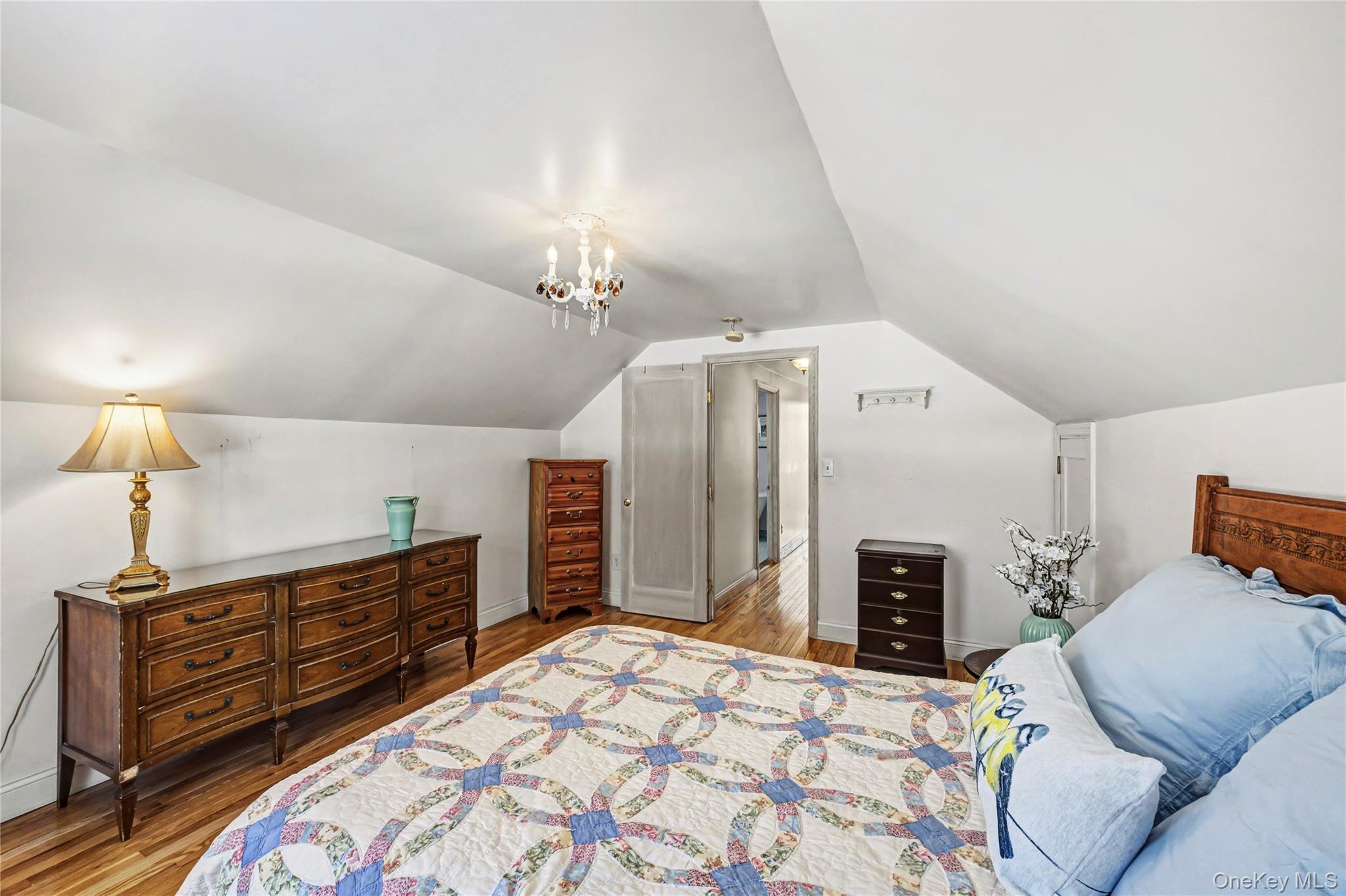 #20 photo, 64 Smith Street, Greenlawn , NY 11740