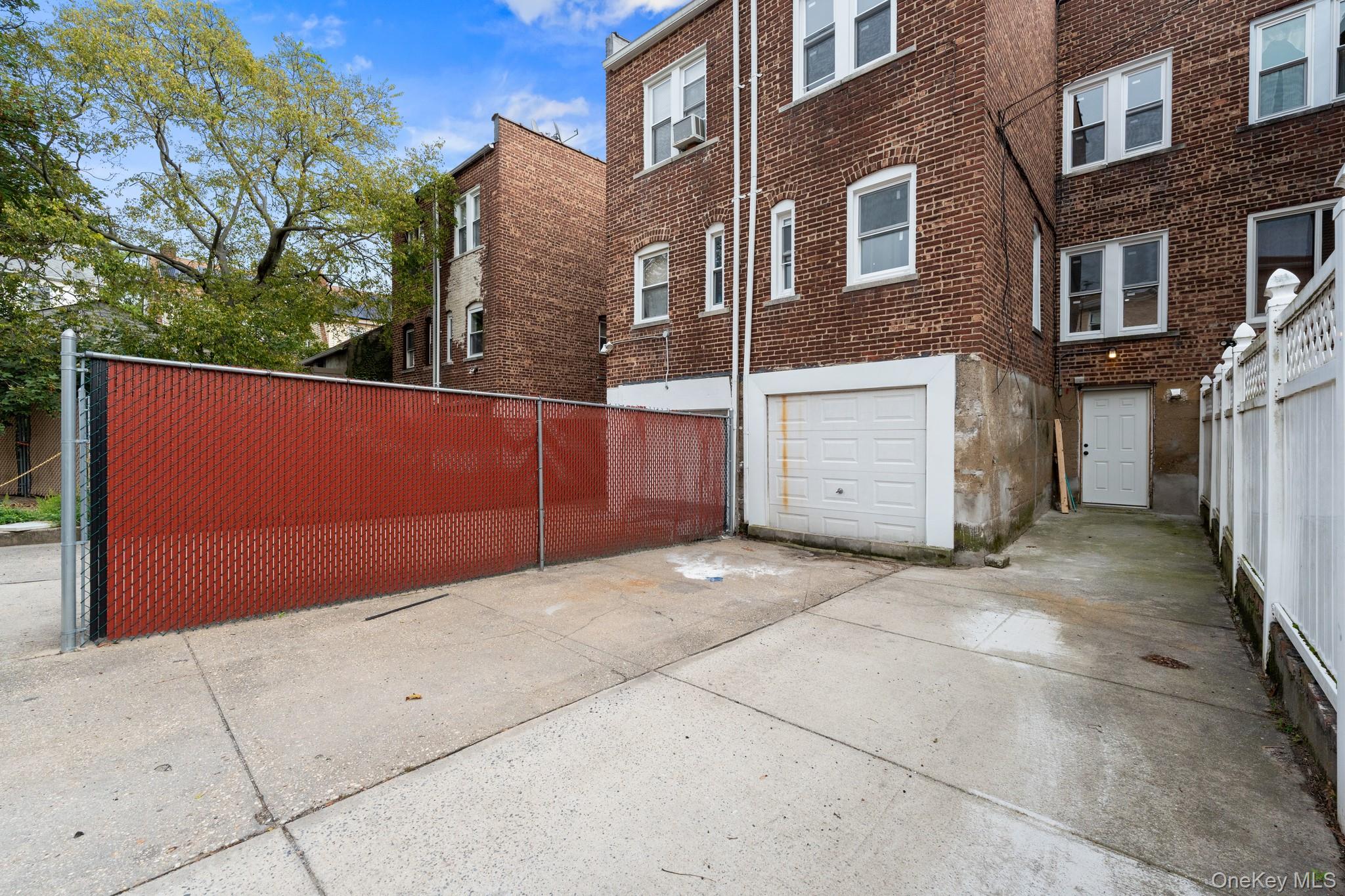 #19 photo, 12805 116th Avenue, South Ozone Park , NY 11420