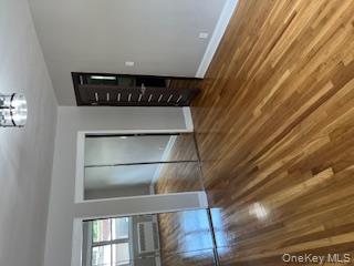 #5 photo, 10-01 154 Street, Whitestone , NY 11357