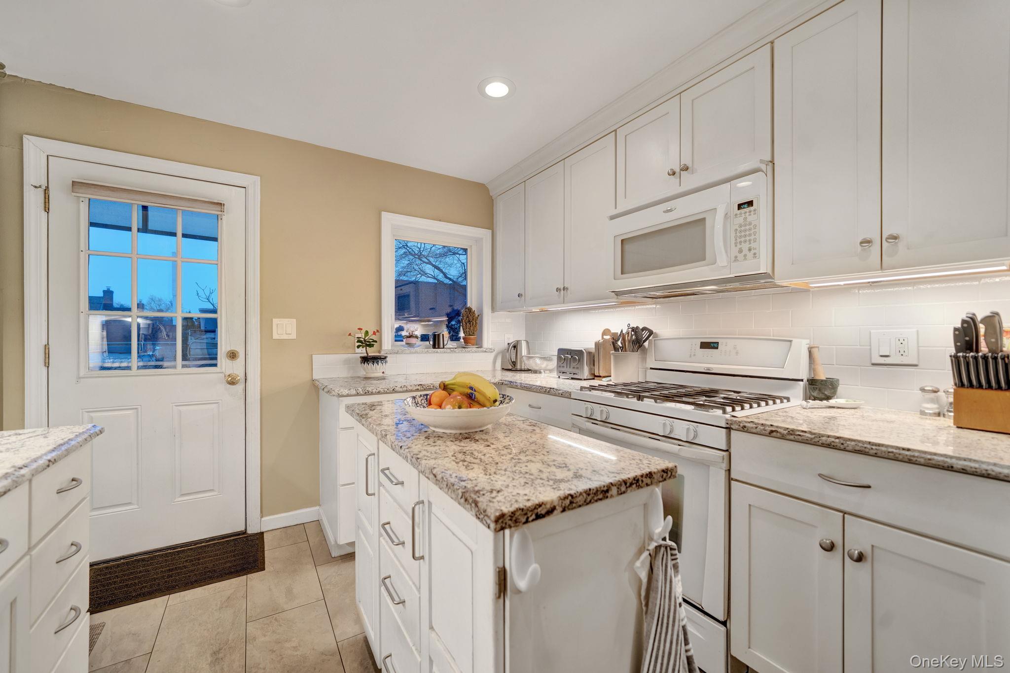 #14 photo, 205-12 34th Avenue, Bayside , NY 11361