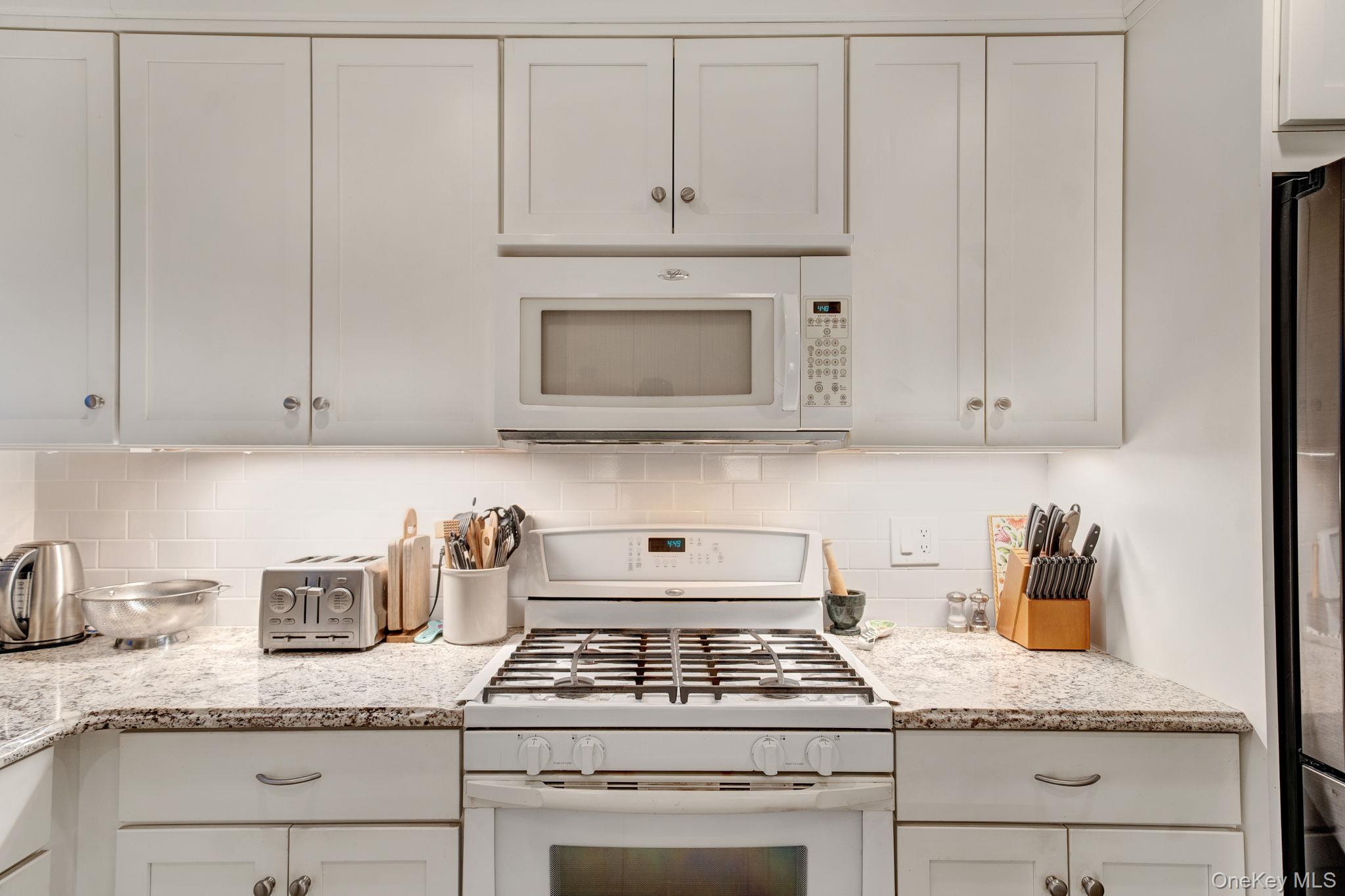 #16 photo, 205-12 34th Avenue, Bayside , NY 11361